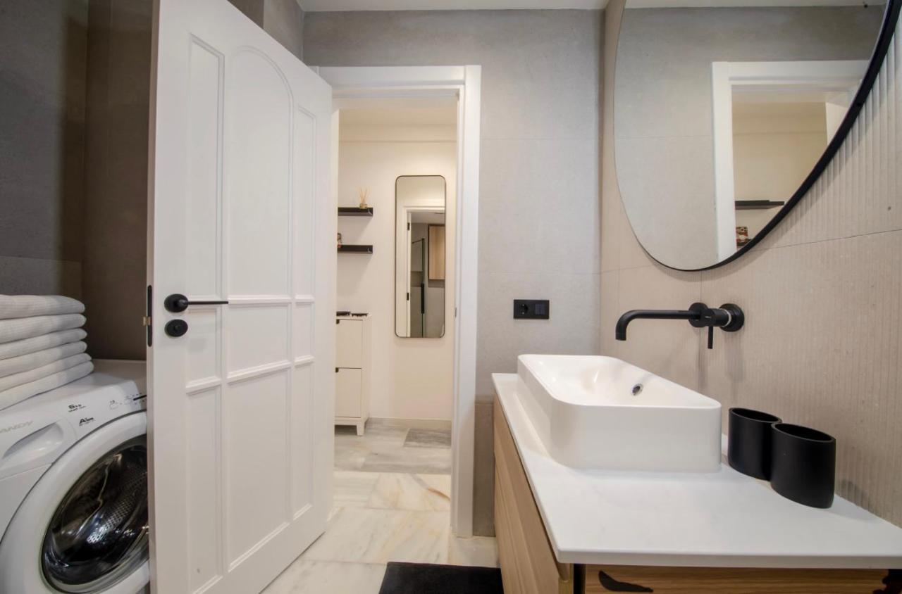 Altamira Family Apartment El Duque أذيخي المظهر الخارجي الصورة